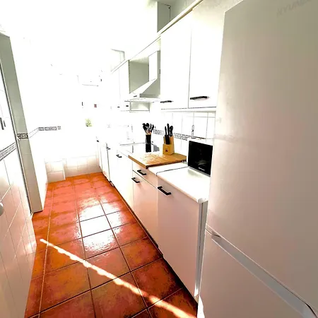 Apartasuites Royal Zahara, Maximo Confort Con Vistas Al Mar *